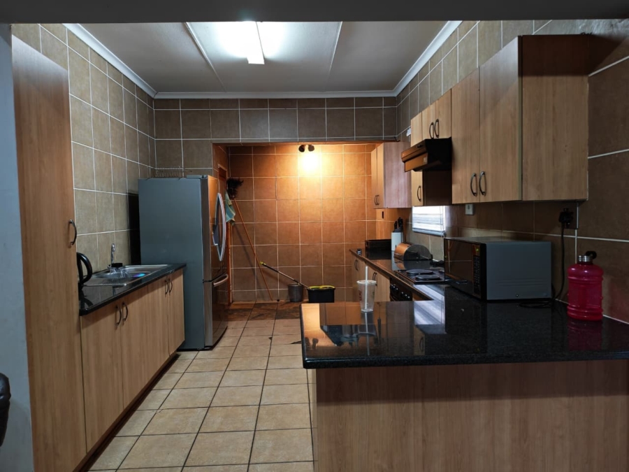 3 Bedroom Property for Sale in Protea Park North West